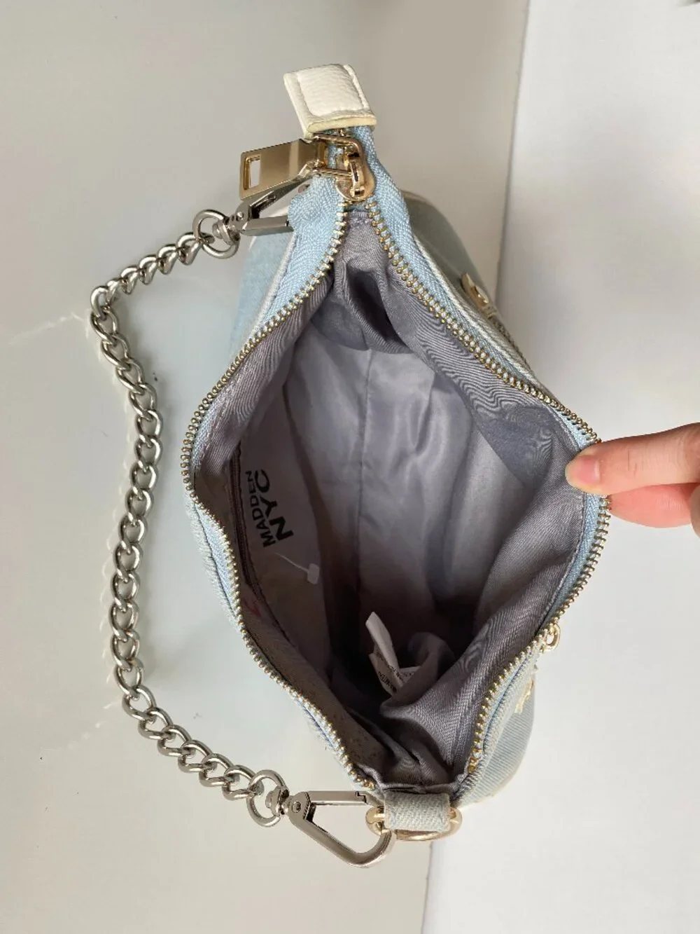 Steve Madden see pictures